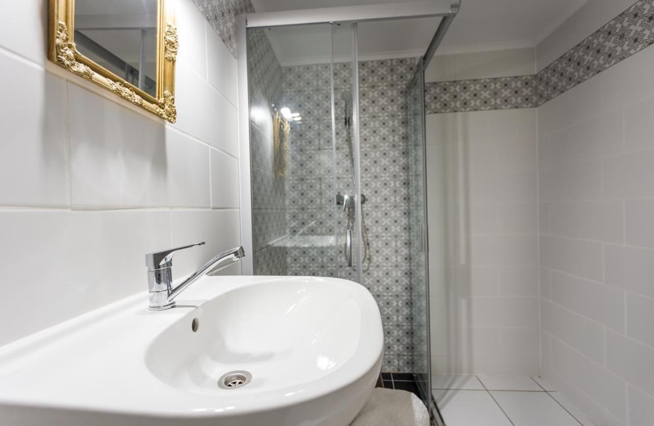 A10 Budapest Center Aparthotel 외부 사진